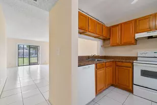 6736 Palmetto Cir S, Boca Raton, FL 33433 - Photo 7