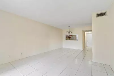 6736 Palmetto Circle S #105, Boca Raton, FL 33433 - Photo 11