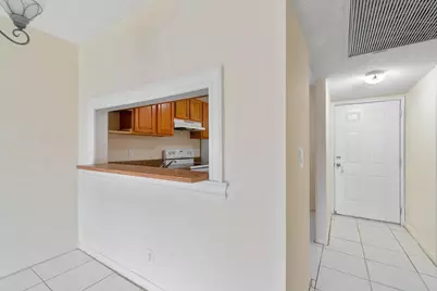 6736 Palmetto Circle S #105, Boca Raton, FL 33433 - Photo 3