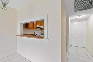 6736 Palmetto Cir S, Boca Raton, FL 33433 - Photo 3