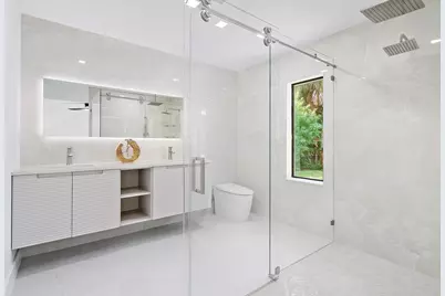 7523 Pine Tree Lane, West Palm Beach, FL 33406 - Photo 25