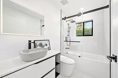 7523 Pine Tree Lane, West Palm Beach, FL 33406 - Photo 23