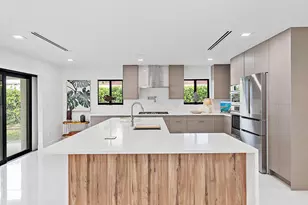 7523 Pine Tree Ln, West Palm Beach, FL 33406 - Photo 7