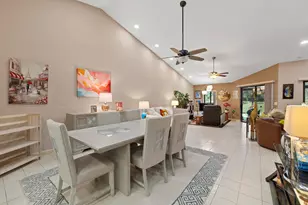 6721 Versailles Ct, Lake Worth, FL 33467 - Photo 9