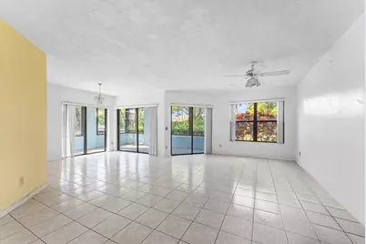 7507 La Paz Boulevard #N101, Boca Raton, FL 33433 - Photo 5