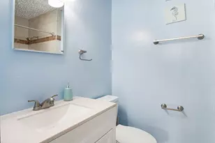 2902 Essex Dr, Fort Pierce, FL 34946 - Photo 11