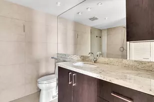 600 Parkview Dr, Hallandale Beach, FL 33009 - Photo 25