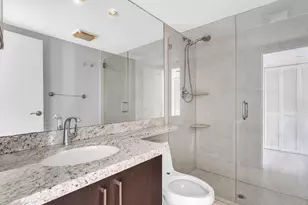 600 Parkview Dr, Hallandale Beach, FL 33009 - Photo 5