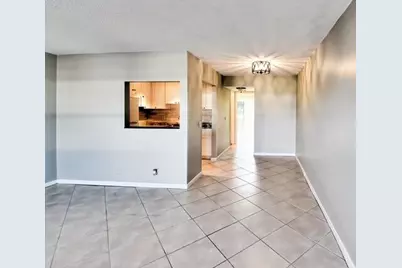 22 Kent B, West Palm Beach, FL 33417 - Photo 3