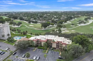 200 Jacaranda Country Club Dr, Plantation, FL 33324 - Photo 25