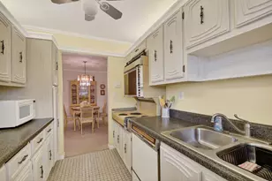 615 High Point Dr, Delray Beach, FL 33445 - Photo 19