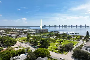 801 Lake Shore Dr, West Palm Beach, FL 33403 - Photo 43