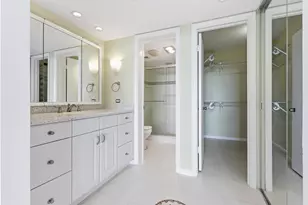 801 Lake Shore Dr, West Palm Beach, FL 33403 - Photo 23