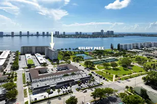 801 Lake Shore Dr, Lake Park, FL 33403 - Photo 1