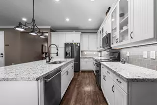 8060 Cactus Quartz Cir, Delray Beach, FL 33446 - Photo 15