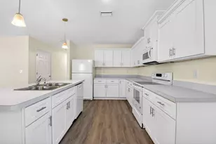 857 W 3rd St, Riviera Beach, FL 33404 - Photo 7