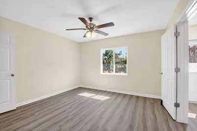 857 W 3rd Street, West Palm Beach, FL 33404 - Photo 19