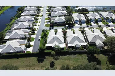 1230 NW Bentley Circle #A, Port Saint Lucie, FL 34986 - Photo 15