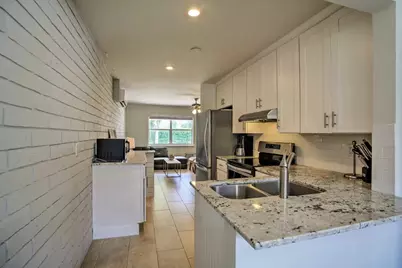 201 George Bush Boulevard, Delray Beach, FL 33444 - Photo 13