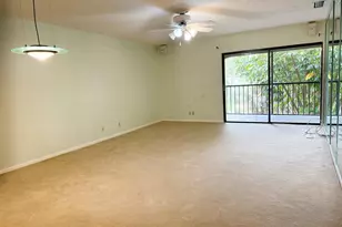 924 SW 9th St Cir, Boca Raton, FL 33486 - Photo 5