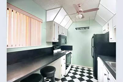 924 SW 9th Street Circle #206, Boca Raton, FL 33486 - Photo 13