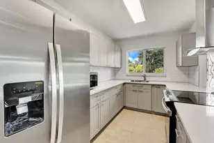 208 NW 1st St, Boynton Beach, FL 33435 - Photo 7