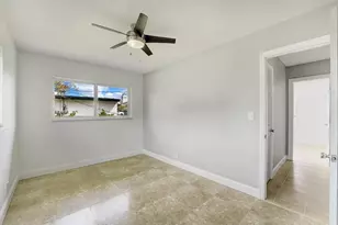 208 NW 1st St, Boynton Beach, FL 33435 - Photo 13