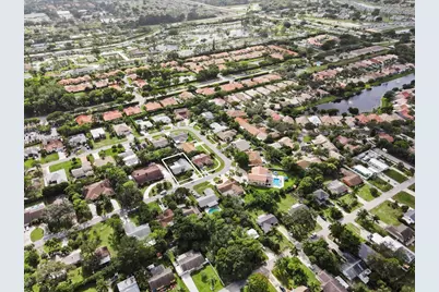 5136 Beechwood Road, Delray Beach, FL 33484 - Photo 35