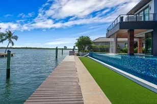 107 Bowsprit Dr, North Palm Beach, FL 33408 - Photo 9