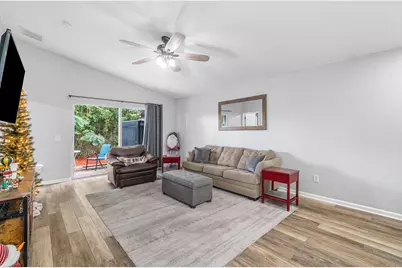 5112 Aurora Lake Circle, Greenacres, FL 33463 - Photo 11