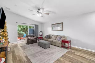 5112 Aurora Lake Cir, Greenacres, FL 33463 - Photo 11