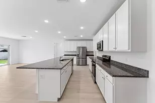 1609 NW Morelia Ln, Port Saint Lucie, FL 34953 - Photo 9