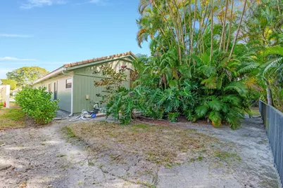 9055 Cypress Hollow Drive, Palm Beach Gardens, FL 33418 - Photo 37