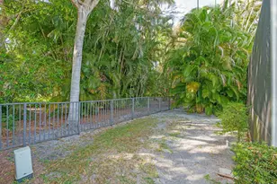 9055 Cypress Hollow Dr, Palm Beach Gardens, FL 33418 - Photo 33