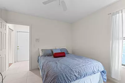 9055 Cypress Hollow Drive, Palm Beach Gardens, FL 33418 - Photo 25