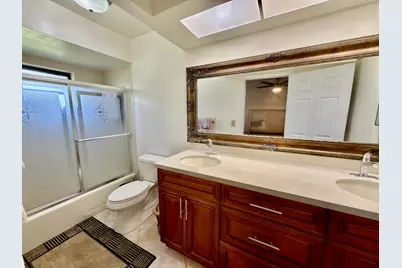 10633 Greenbriar Court, Boca Raton, FL 33498 - Photo 11