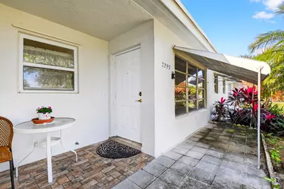 7293 W Oakridge Circle, Lake Worth Beach, FL 33462 - Photo 5
