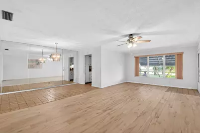 7293 W Oakridge Circle, Lake Worth Beach, FL 33462 - Photo 9