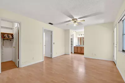 7293 W Oakridge Circle, Lake Worth Beach, FL 33462 - Photo 21