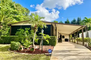 8011 SE Homestead Ave, Hobe Sound, FL 33455 - Photo 1