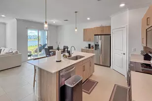 5989 SE Sky Blue Cir, Stuart, FL 34997 - Photo 11