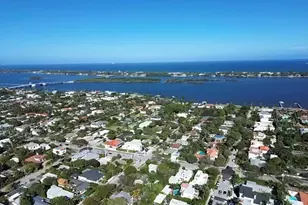 368 Plymouth Rd, West Palm Beach, FL 33405 - Photo 1