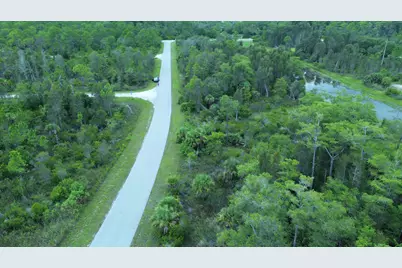 482 Westchester Drive, Lehigh Acres, FL 33972 - Photo 3