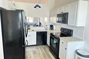 7593 Tahiti Ln, Lake Worth, FL 33467 - Photo 3