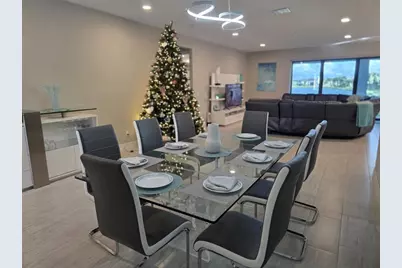 527 SE Vallarta Drive, Port Saint Lucie, FL 34984 - Photo 7