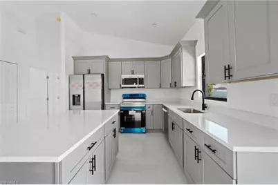 1213 NW 22nd Place, Cape Coral, FL 33993 - Photo 9