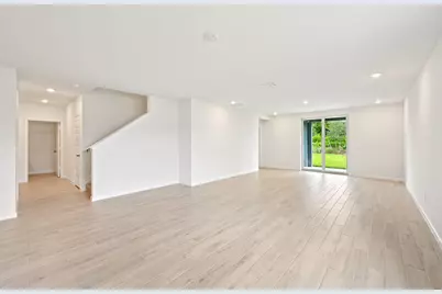 5461 Hampton Park Circle, Vero Beach, FL 32966 - Photo 5