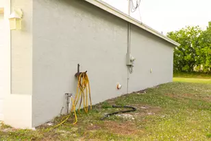 2325 SE Calcutta Cir, Port Saint Lucie, FL 34952 - Photo 3