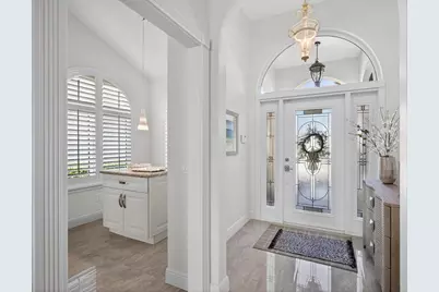 2294 Saratoga Bay Drive, West Palm Beach, FL 33409 - Photo 9