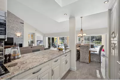 2294 Saratoga Bay Drive, West Palm Beach, FL 33409 - Photo 27